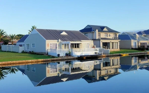Cho thuê Condotel Quận 2, Long An