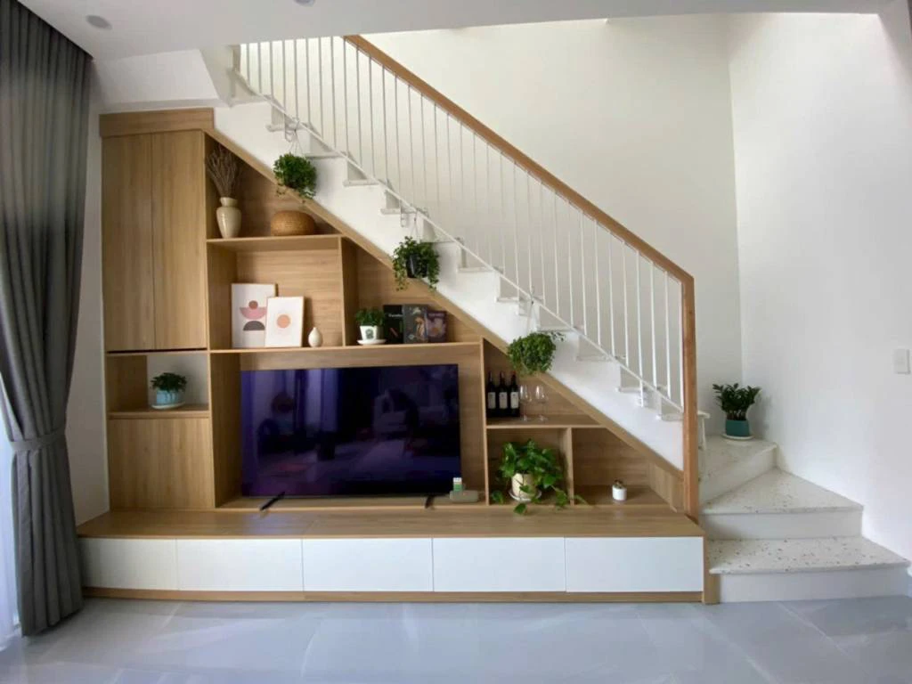 Cho thuê nhà kiệt 141 Tiểu La Hải Châu, 3 tầng x 50m2, giá chỉ 25tr/tháng — ảnh 3