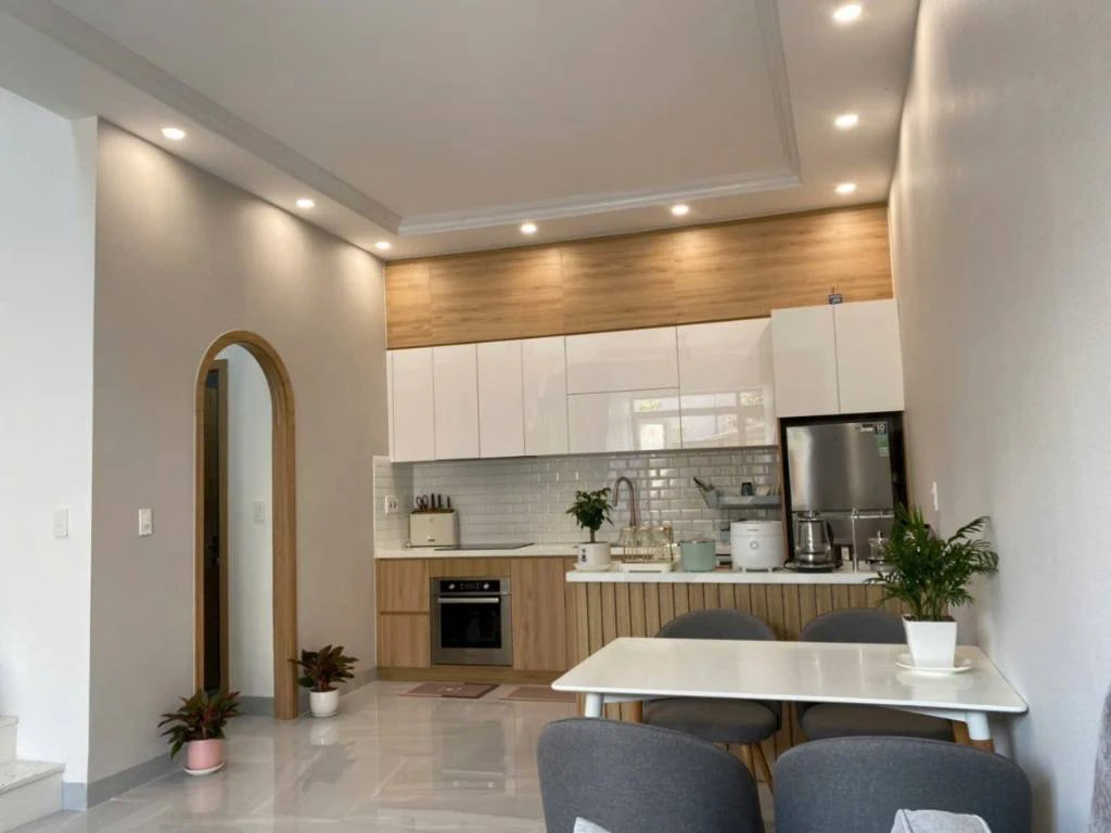Cho thuê nhà kiệt 141 Tiểu La Hải Châu, 3 tầng x 50m2, giá chỉ 25tr/tháng — ảnh 4