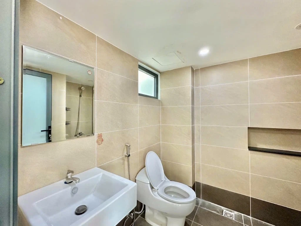 Cho thuê căn hộ ngay Phan Xích Long, Phú Nhuận, nguyên tầng 55m2, giá 8,5tr — ảnh 4