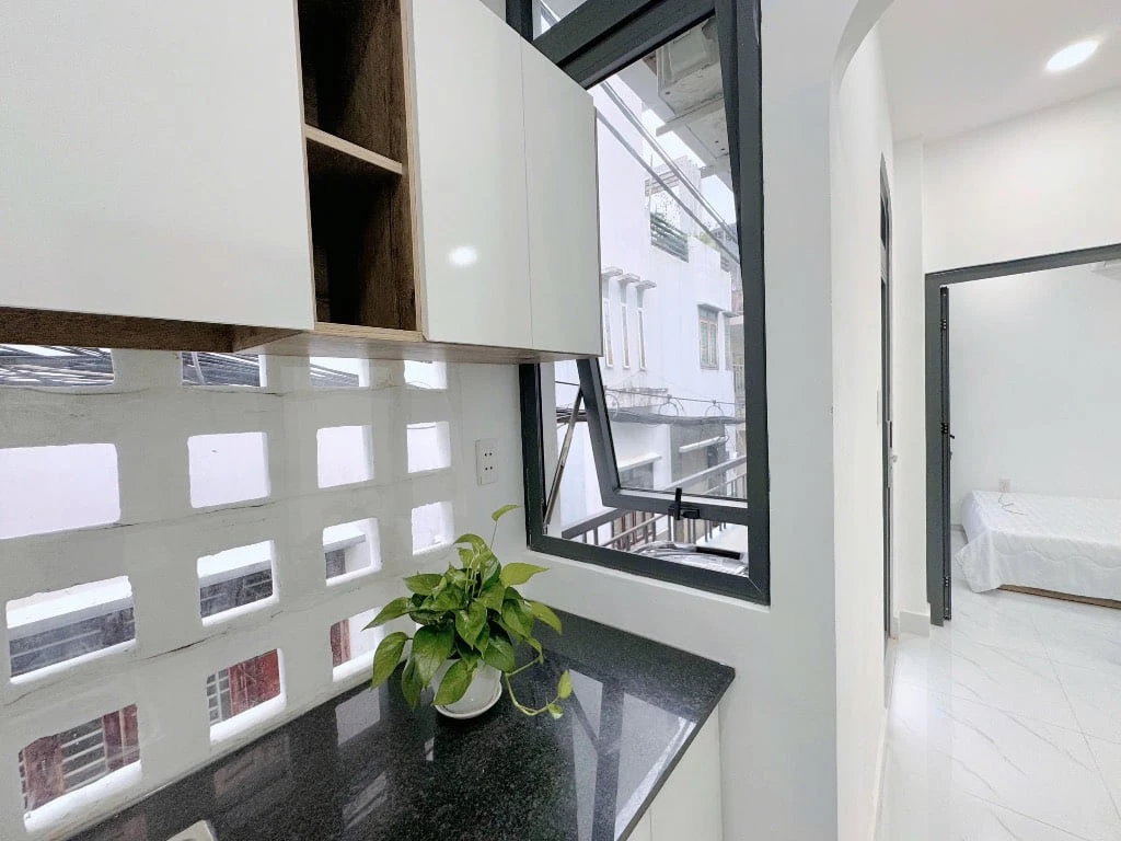 CĂN HỘ 1 PN LÊ VĂN DUYỆT, BÌNH THẠNH, BAN CÔNG LỚN, PHÒNG KHÁCH RỘNG — ảnh 7