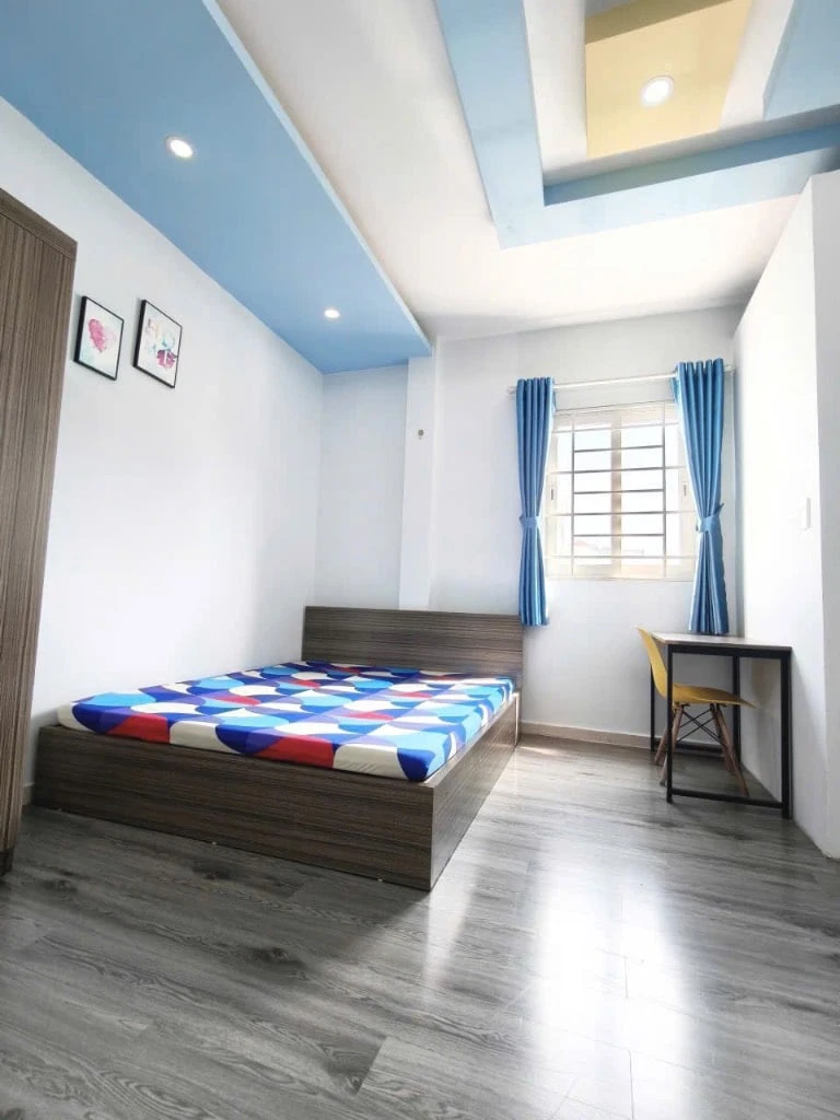 CHO THUÊ CĂN HỘ NGUYỄN KIỆM PHÚ NHUẬN, FULL NỘI THẤT RỘNG RÃI — ảnh 1