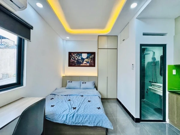 CHO THUÊ CĂN HỘ THÍCH QUẢNG ĐỨC PHÚ NHUẬN, CỬA SỔ LỚN XA BẾP, MÁY GIẶT RIÊNG, GẦN QUẬN 1