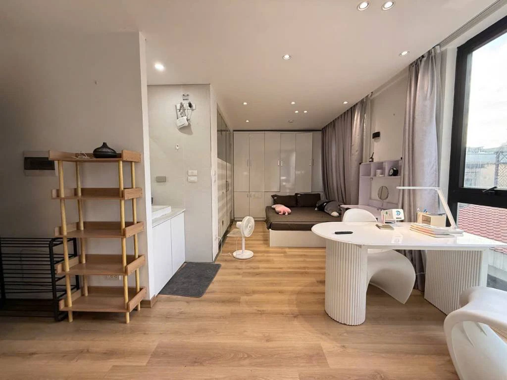 CHO THUÊ CĂN HỘ KIM MÃ BA ĐÌNH, 1PN 45M2 Ô TÔ ĐỖ CỬA, NGAY LOTTEMALL LIỄU GIAI — ảnh 2