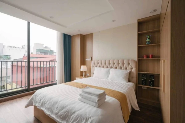 Cho thuê căn hộ Lạc Long Quân Tây Hồ, 2PN 1PK nhà mới tinh, cách hồ 50m, full nội thất, chỉ 8tr5