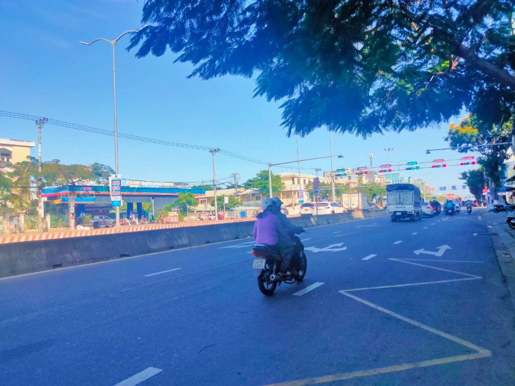 CHO THUÊ MẶT BẰNG MT NGŨ HÀNH SƠN, ĐÀ NẴNG, GẦN ĐH KINH TẾ, 50M2 ĐƯỜNG LỚN, GIÁ 5TR/THÁNG — ảnh 3