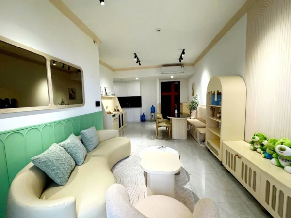 Cho thuê căn hộ Celesta Rise, 2 phòng ngủ, full nội thất cao cấp, view hồ bơi thoáng