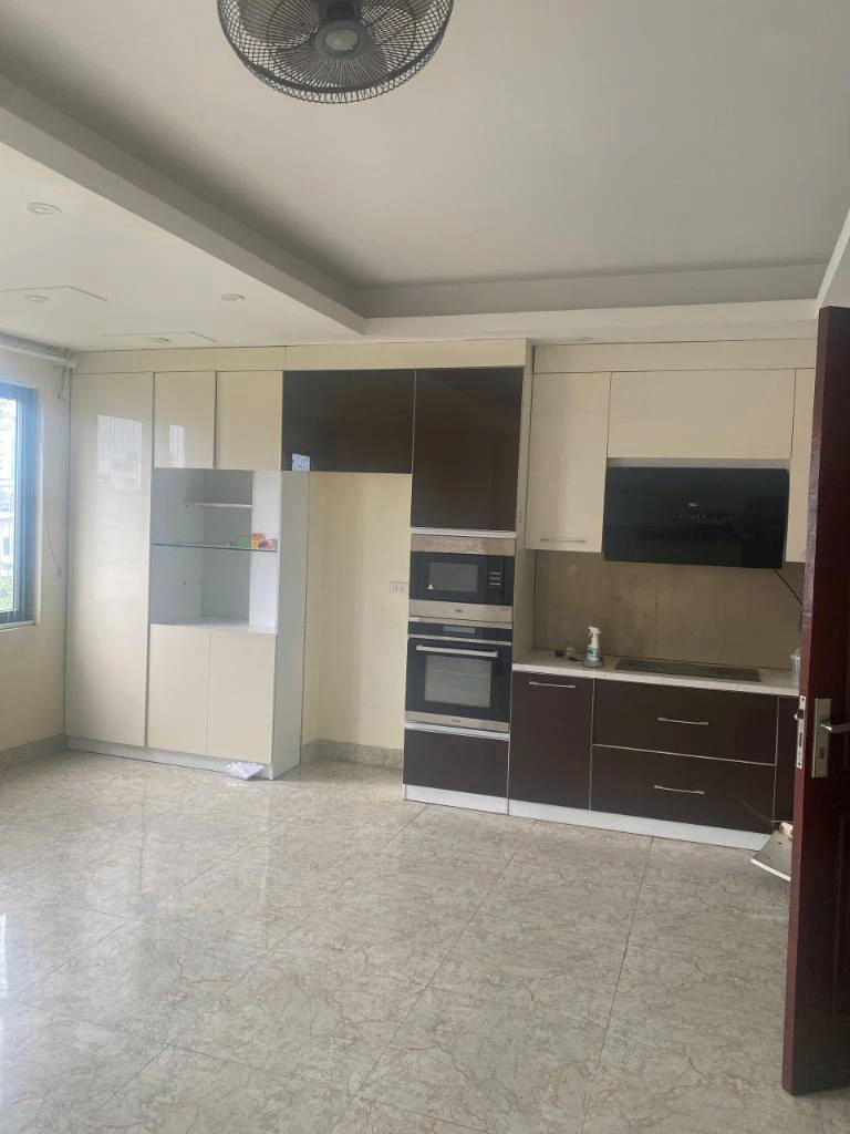 Cho thuê nhà ngõ 120 Trường Chinh, Đống Đa, 45m x 7 tầng thang máy, ô tô tránh, giá 35 triệu — ảnh 3