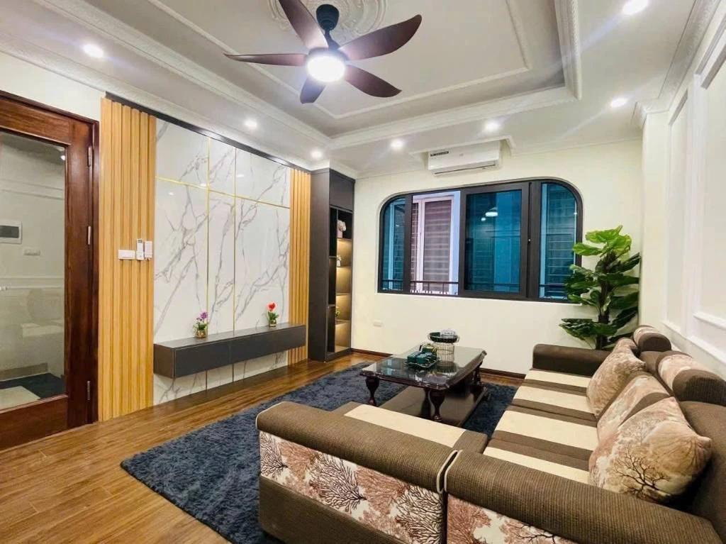 Cho thuê nhà riêng Quan Hoa, Cầu Giấy, 40m x 7 tầng thang máy, ô tô thông, giá 26 triệu — ảnh 2