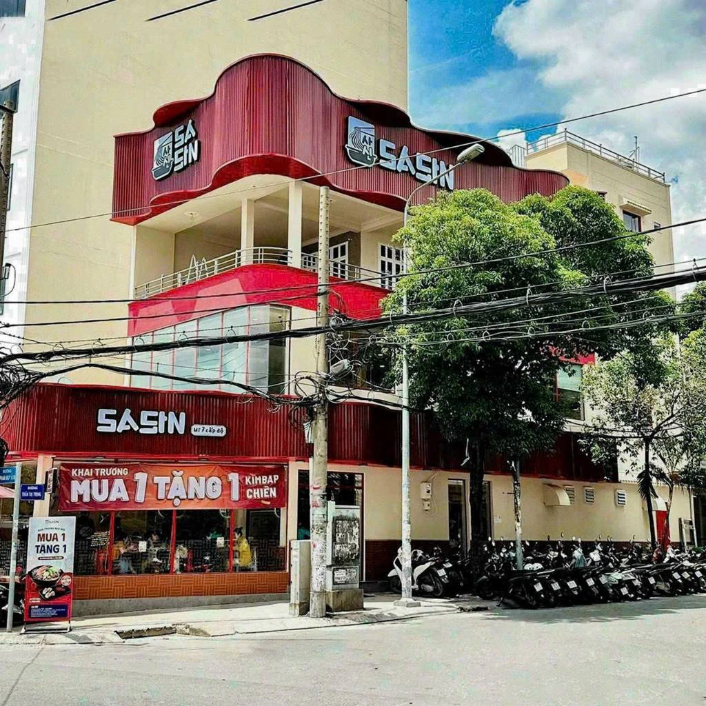 Bán nhà mặt tiền Trương Định, Quận 3, 4,2 x 18m, 4 tầng, hdt 80tr/th, giá 37 tỷ — ảnh 1