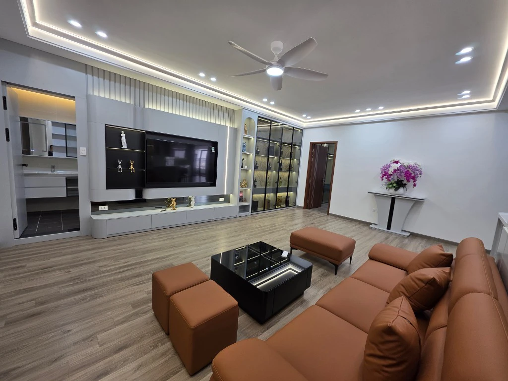 BÁN CĂN HỘ CAO CẤP 17T1 HOÀNG ĐẠO THÚY, 119M² 3PN, VIEW THOÁNG ĐẸP, FULL NỘI THẤT XÁCH VALY VỀ Ở — ảnh 2