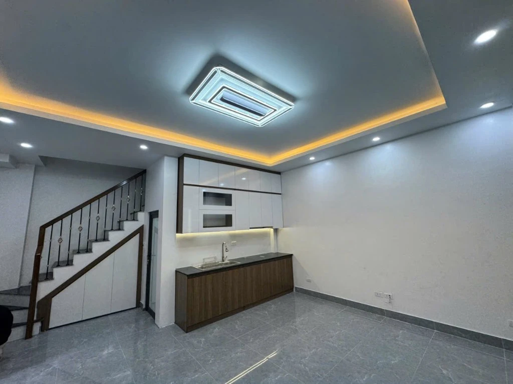 BÁN NHÀ HỒ TÙNG MẬU, CẦU GIẤY, NHÀ ĐẸP HIẾM, KINH DOANH TỐT, NỘI THẤT XỊN, DỌN VỀ Ở NGAY — ảnh 2