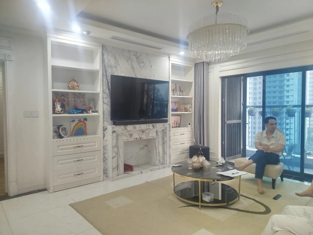 Bán căn hộ Diamond Goldmark City, căn góc rộng 162m², tòa R1, full ánh sáng, sổ đỏ sẵn — ảnh 2