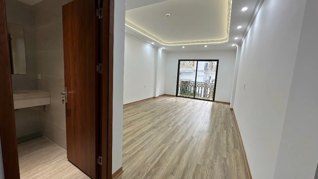 SIÊU PHẨM, BÁN NHÀ PHÂN LÔ TRẦN QUỐC HOÀN, 7 TẦNG THANG MÁY, NGÕ Ô TÔ KINH DOANH SẦM UẤT — ảnh 8