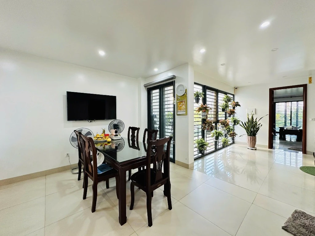 BÁN BIỆT THỰ AN VƯỢNG VILLA, 180M² THANG MÁY, FULL NỘI THẤT, VỊ TRÍ VÀNG GIỮA ĐÔ THỊ DƯƠNG NỘI — ảnh 4