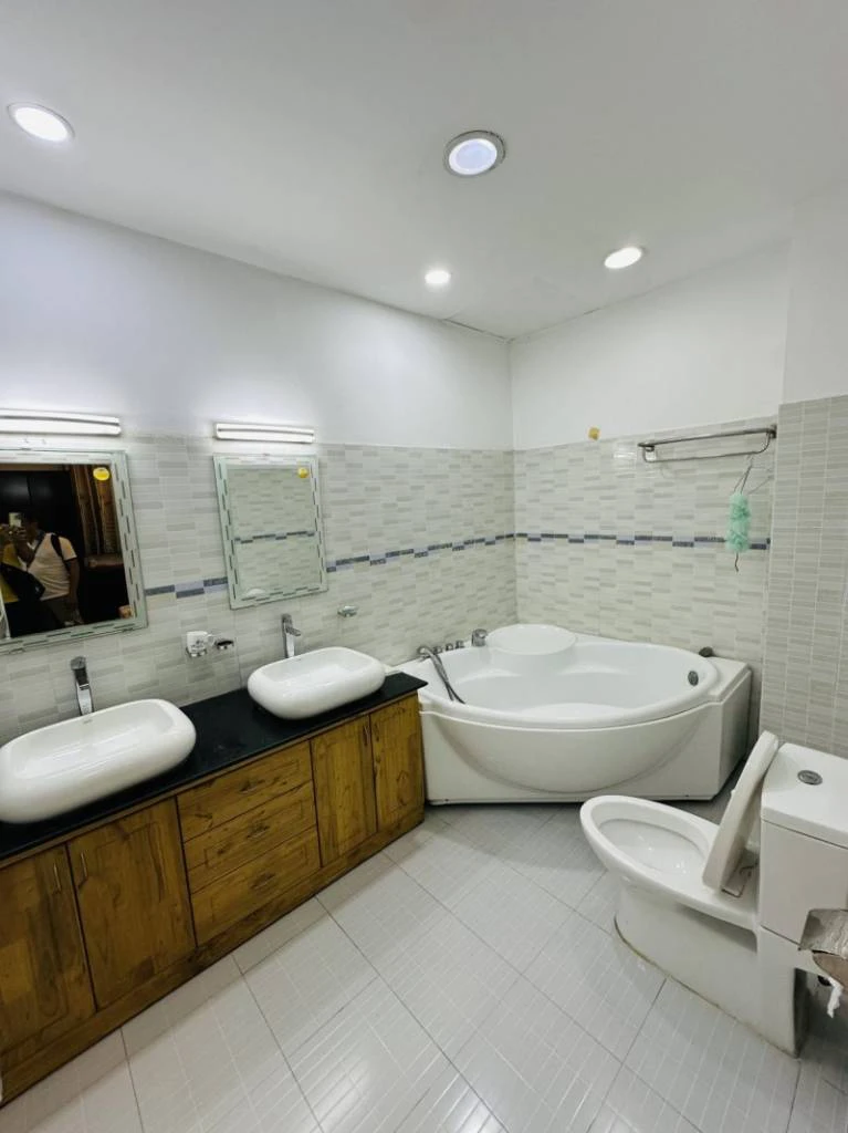 Giá đáy bán nhà Lê Văn Sỹ, Phường 13, Phú Nhuận, 5.5x16.1m, 4 tầng, chỉ 16.1 tỷ — ảnh 4