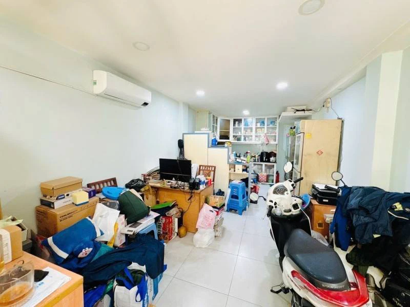 Bán nhà mặt tiền Ung Văn Khiêm, Bình Thạnh, 4.3x21m, cấp 4, về 19 tỷ — ảnh 2