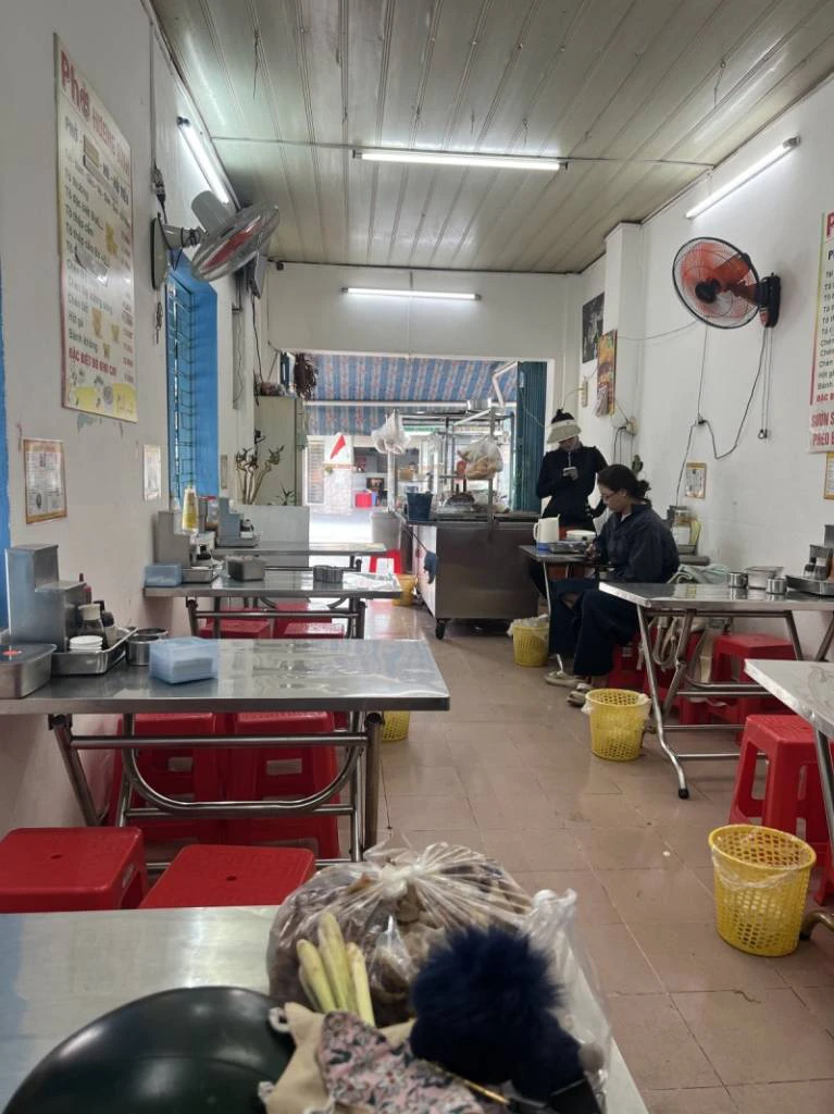 Hàng ngộp, bán nhà mặt tiền Phan Văn Trị, Bình Thạnh, 58m2, 2 tầng, nhỉnh 11.3 tỷ — ảnh 2