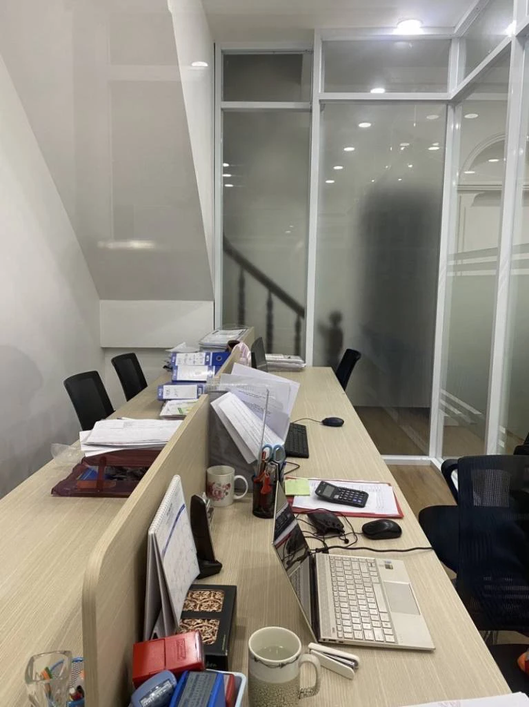 Bán nhanh nhà mặt tiền Nguyễn Hữu Cảnh, Bình Thạnh, 4.2x11.5m, 4 tầng, chỉ 15 tỷ — ảnh 5