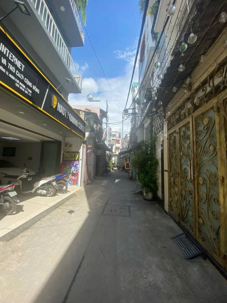 Bán nhà hẻm xe hơi Lê Thị Riêng, Quận 1, 3 mặt thoáng, ngang 4,2x24m 2 lầu thang máy, giá 27 tỷ — ảnh 3