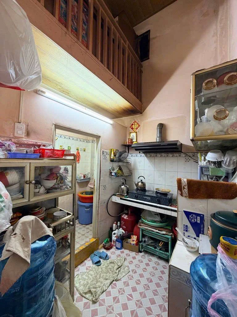 BÁN NHÀ TRẦN HƯNG ĐẠO QUẬN 1, HXH THÔNG, HOÀN CÔNG ĐỦ, CHỈ 5 TỶ NHỈNH XÍU CÒN TL MẠNH — ảnh 2