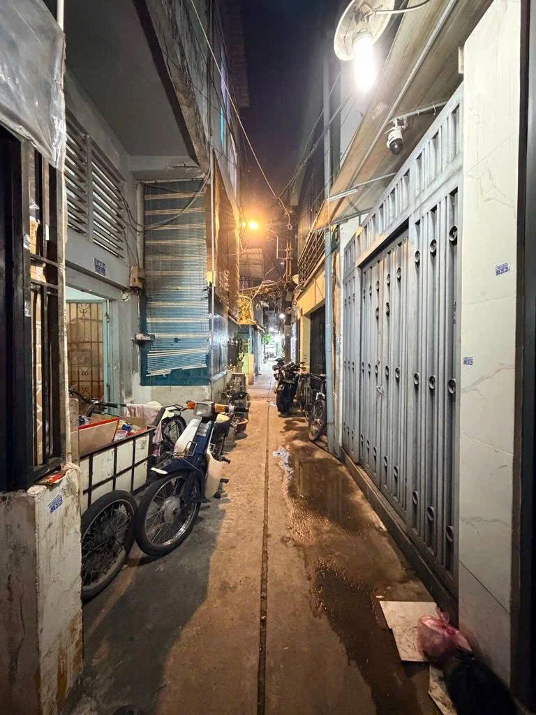 BÁN NHÀ TRẦN HƯNG ĐẠO QUẬN 1, HXH THÔNG, HOÀN CÔNG ĐỦ, CHỈ 5 TỶ NHỈNH XÍU CÒN TL MẠNH — ảnh 4