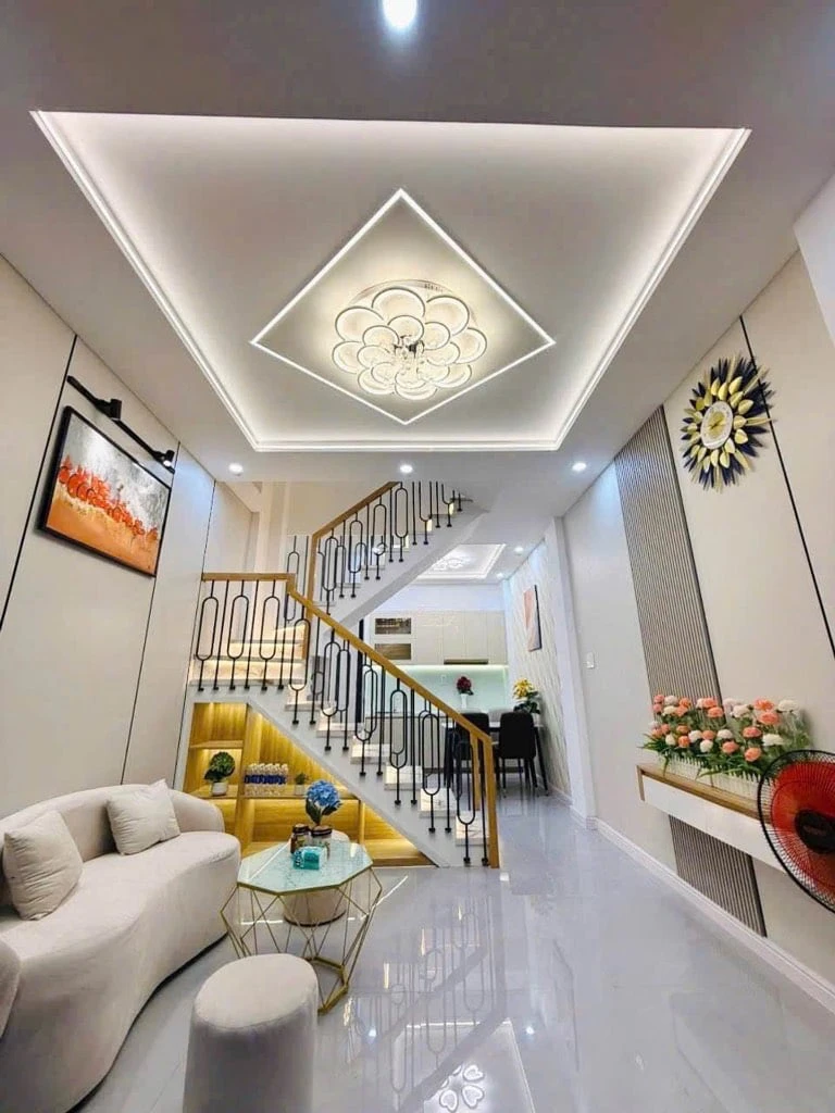 Bán nhà hẻm xe hơi Lê Đức Thọ, Gò Vấp, 32m², 2PN, full nội thất, giá 3,58 tỷ — ảnh 2