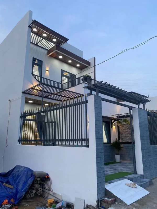 BÁN NHÀ TÂN QUY, QUẬN 7, DT 69M2, SỔ HỒNG RIÊNG, NHÀ 3PN, GIÁ TỐT