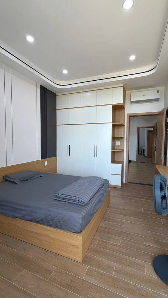 NHÀ ĐẸP PHẠM ĐÌNH BÂN, HÒA QUÝ, 3 TẦNG FULL NỘI THẤT, ĐƯỜNG 7M5, CHỈ 8,2 TỶ — ảnh 4