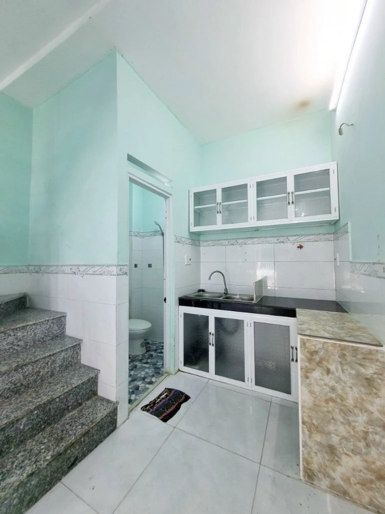 Bán nhà Nhà Bè đường Huỳnh Tấn Phát, Nhà Bè, DT 18m², 2 phòng ngủ, giá 1,25 tỷ — ảnh 2