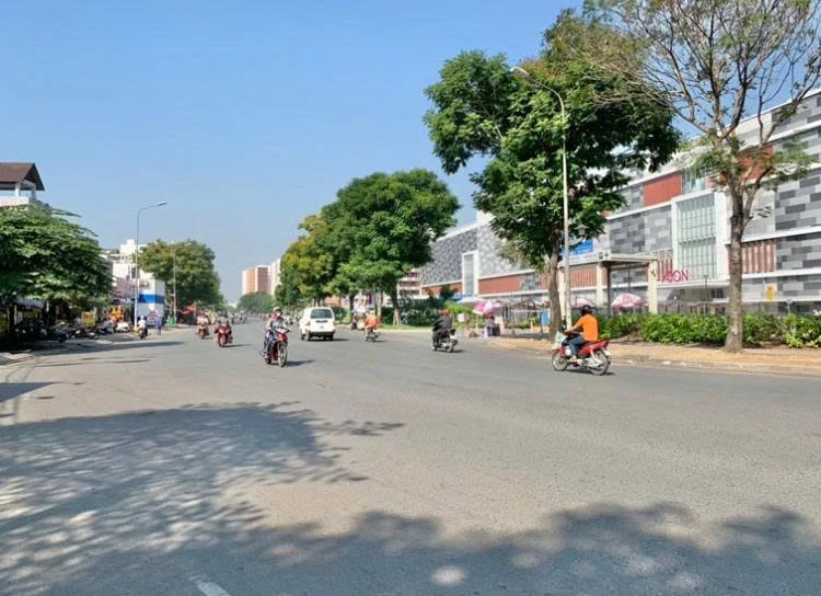 Bán Nhà 105-107 Bờ Bao Tân Thắng, 24x30m TDT: 412.7m2 Góc 2MT Hầm Lửng 5 Lầu ST — ảnh 1