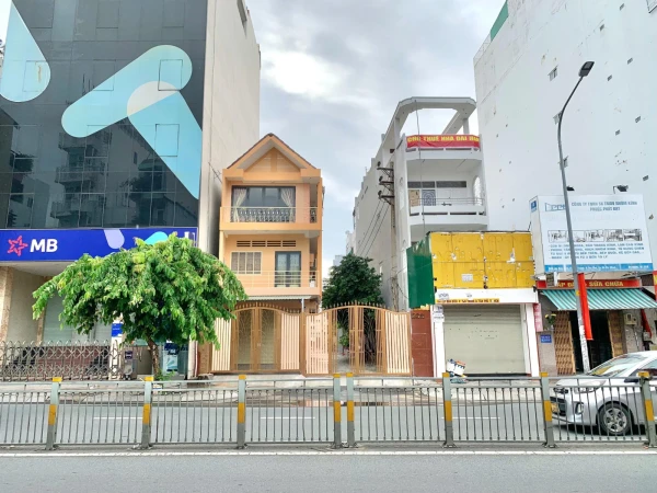 Bán đất 2 MT 839 Lũy Bán Bích 3618m2