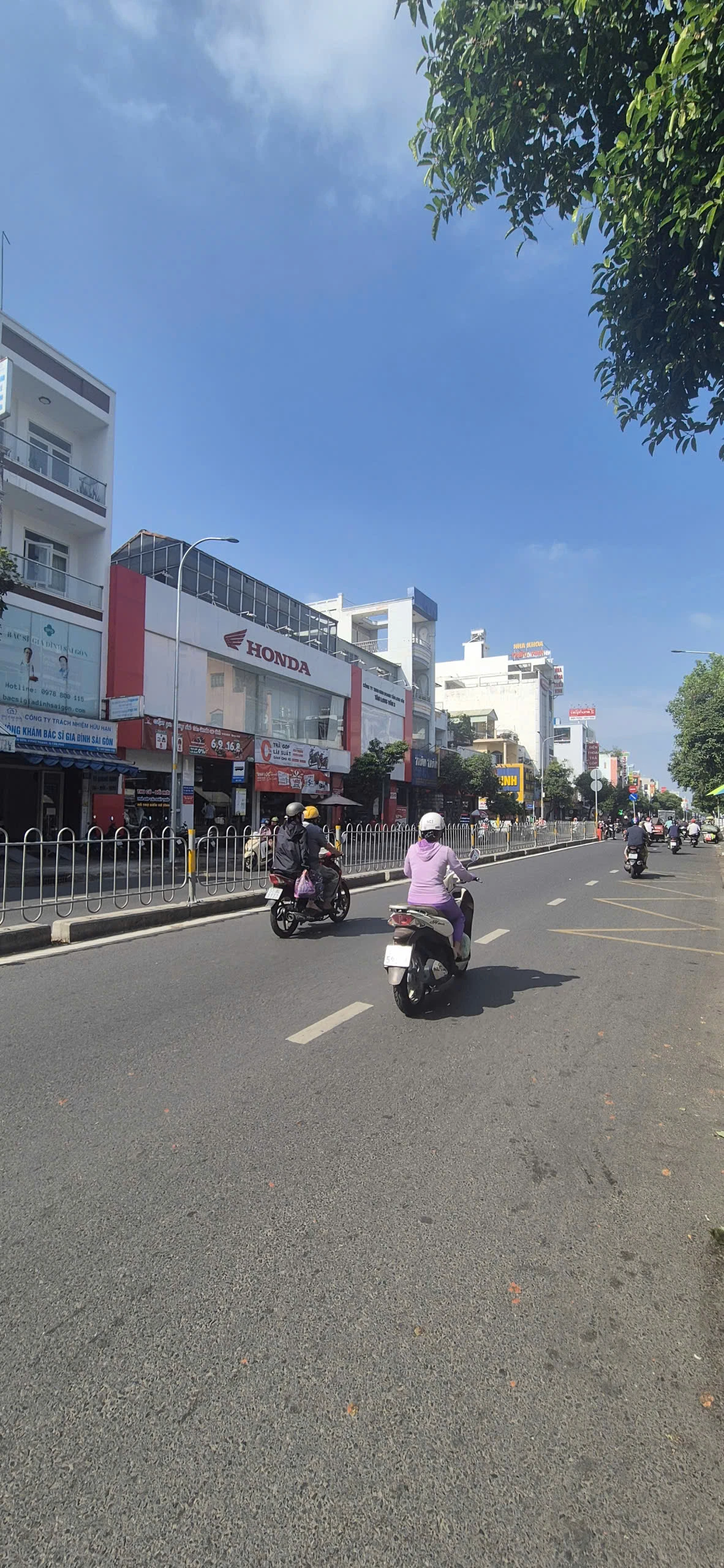Bán nhà MT Nguyễn Sơn,DT: 12m x24m Gần Lũy Bán Bích — ảnh 3