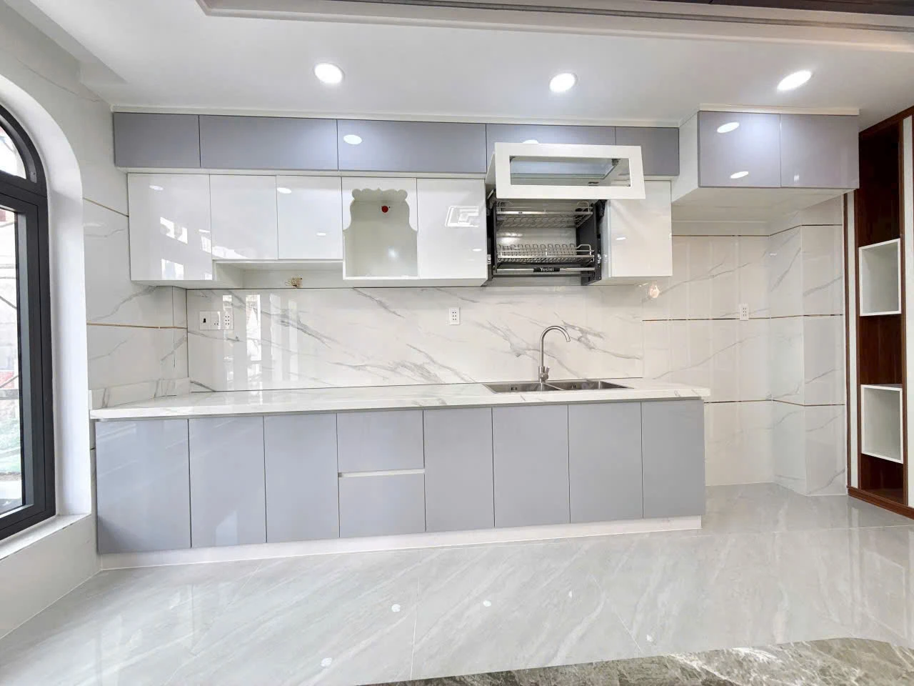 Bán nhà hẻm Đường số 6, Bình Hưng Hòa B, Bình Tân, 4x14 – 5PN 6WC — ảnh 4