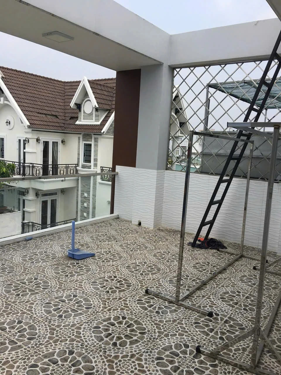 Bán nhà hẻm Bình Trị Đông, Bình Tân, 6.2x11m – có hầm, 2 lầu — ảnh 2