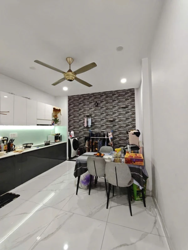 Bán nhà Bình Tân: 4x16.5m – hẻm Ao Đôi, 2 lầu ST, pháp lý rõ ràng