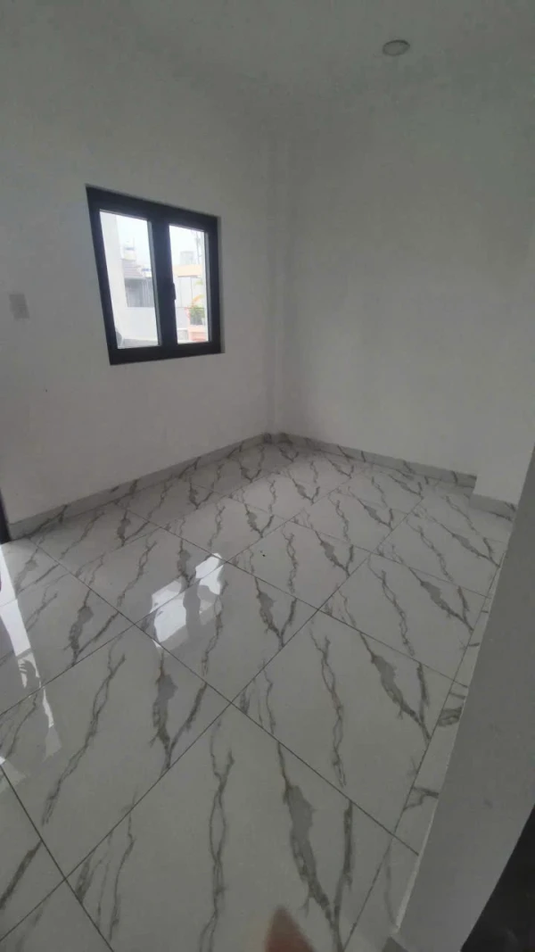 Bán nhà hẻm Lê Văn Quới, Bình Tân, 4x13.8m, 3 lầu