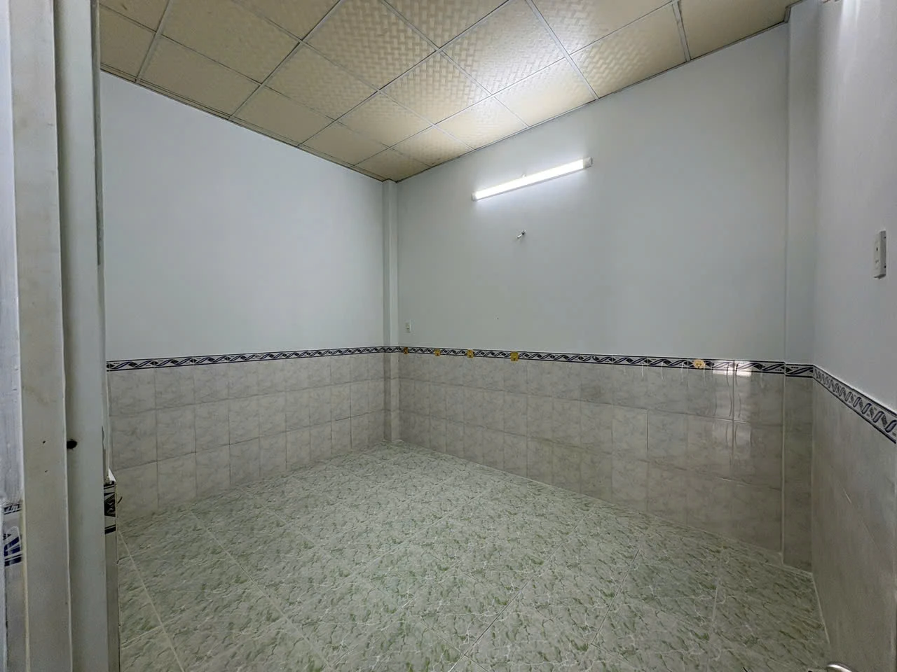 Bán nhà hẻm Mã Lò, Bình Tân, 4x12m, 1 lầu, — ảnh 3
