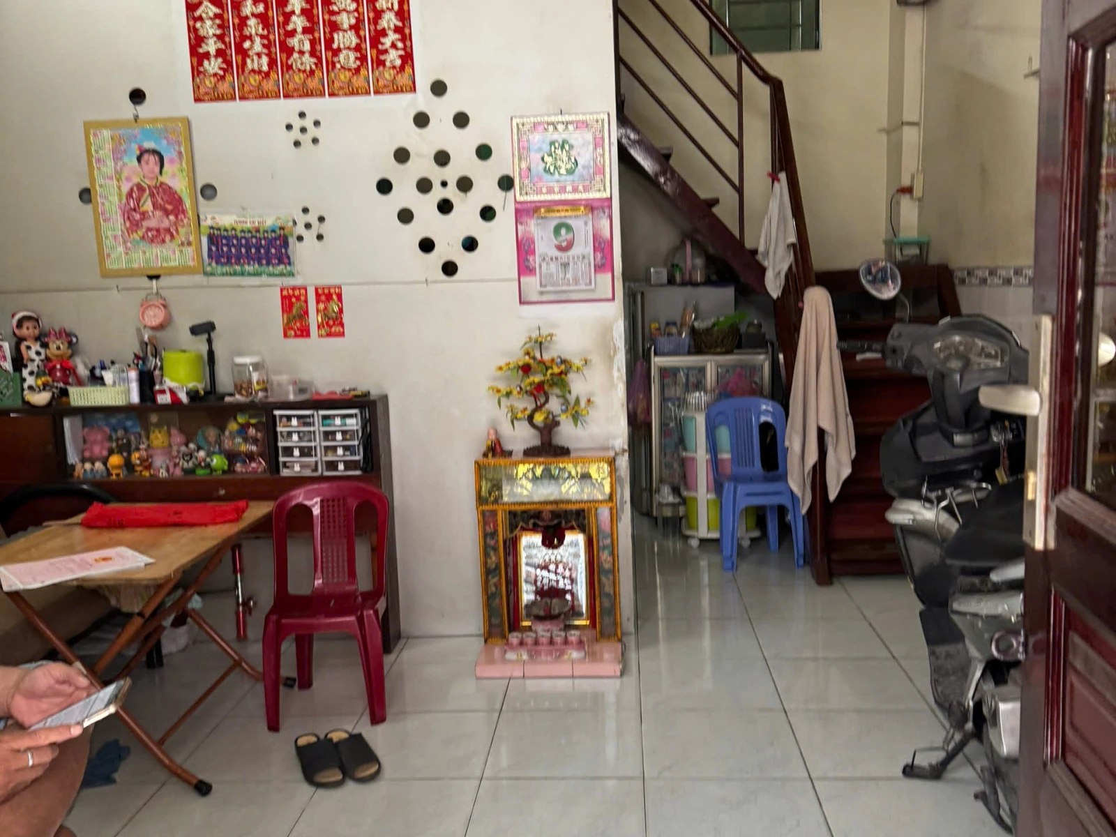 Bán nhà hẻm Lê Đình Cẩn, Bình Tân, 4x8m, 1 lầu – liên hệ ngay! — ảnh 1