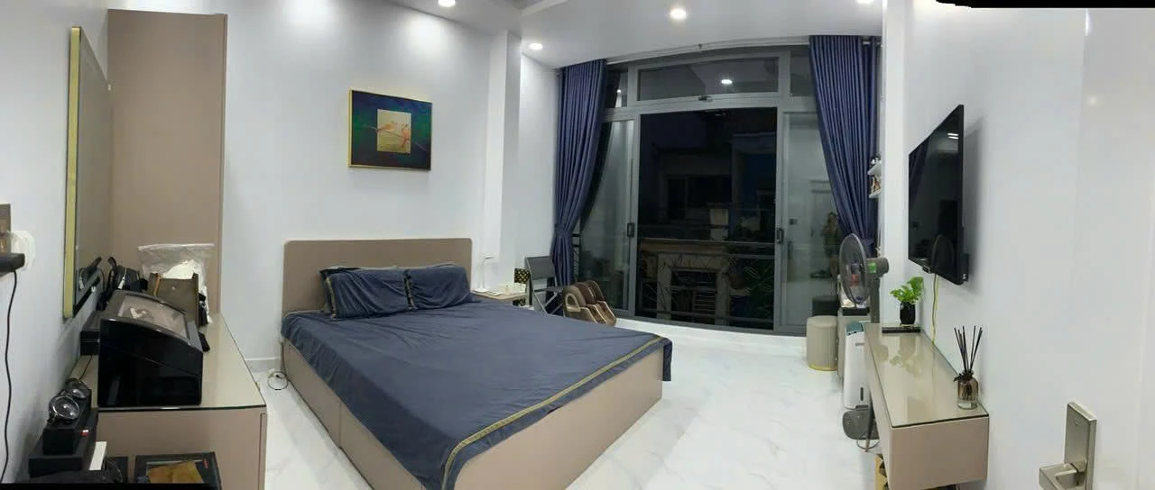 NHÀ HẺM Trịnh Đình Trọng – 4x11m – 5 TẦNG – — ảnh 1