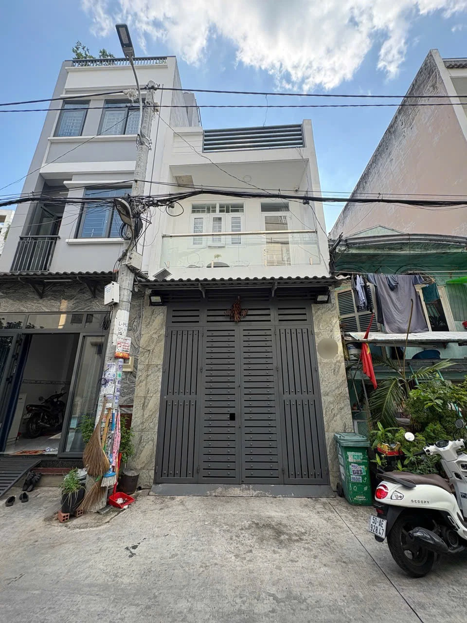 NHÀ GIÁ TỐT HẺM 6M THÔNG HƯƠNG LỘ 2 –! • Vị trí: Hẻm 6m thông đường Hương Lộ 2 — ảnh 1