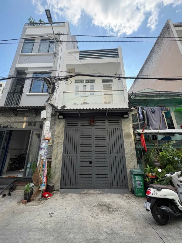 NHÀ GIÁ TỐT HẺM 6M THÔNG HƯƠNG LỘ 2 –! • Vị trí: Hẻm 6m thông đường Hương Lộ 2