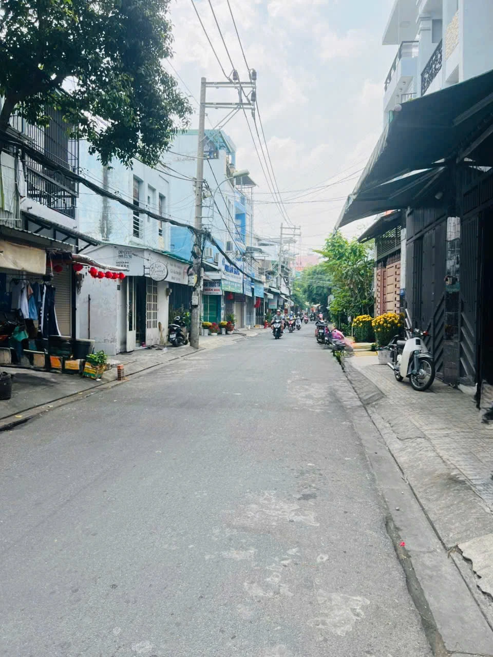Bán Nhà HXH 8M Thông đường VƯỜN LÀI - TÂN PHÚ. DT: 4m x 15m - 1 Lầu. — ảnh 2