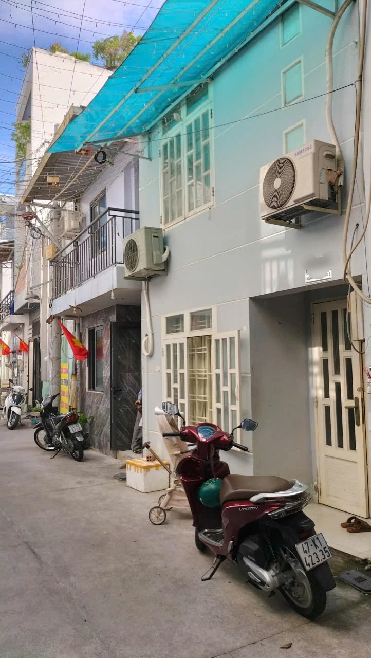 Bán nhà hẻm xe hơi đường DC6 Q.Tân Phú 44m2 đúc 2 tấm — ảnh 1