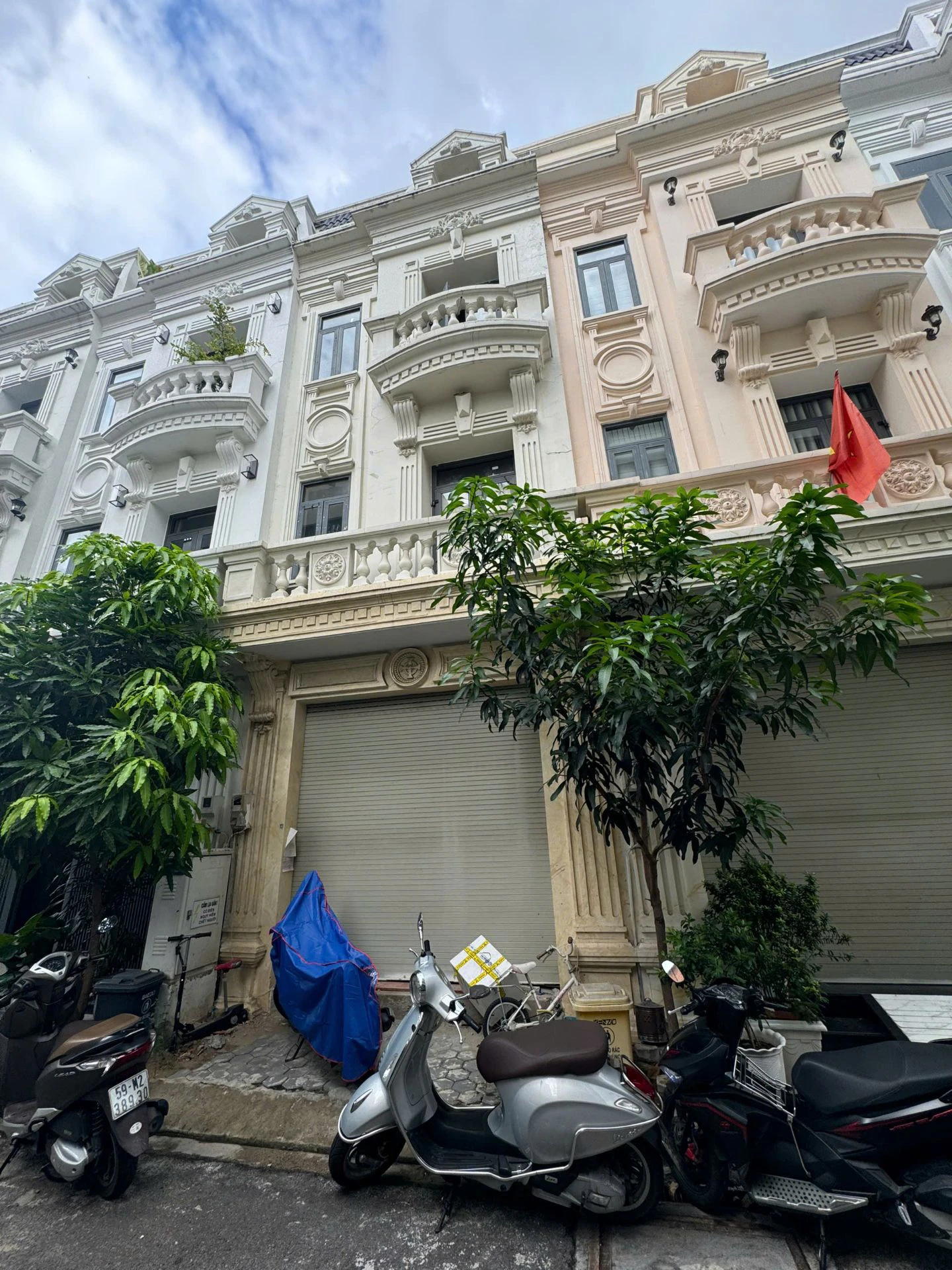 Bán nhà khu biệt thự Nguyễn Văn Yếm ( 4,2x12,9m ) 2 lầu,sân thượng. — ảnh 3