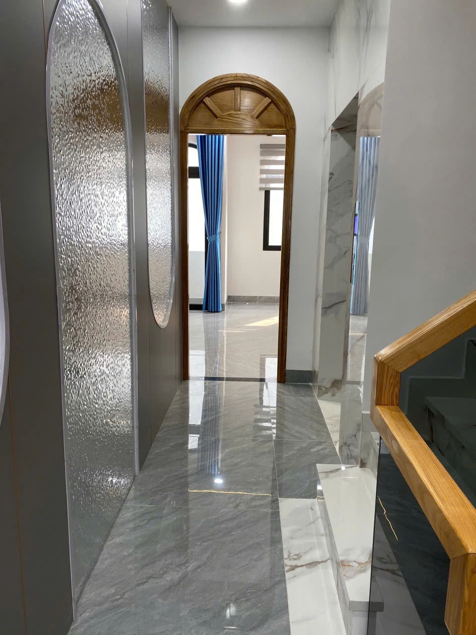 nhà siêu đẹp có thang máy Hẻm 7m thông phường Phú Thạnh Dt 4,7mx17m 4 tấm — ảnh 1