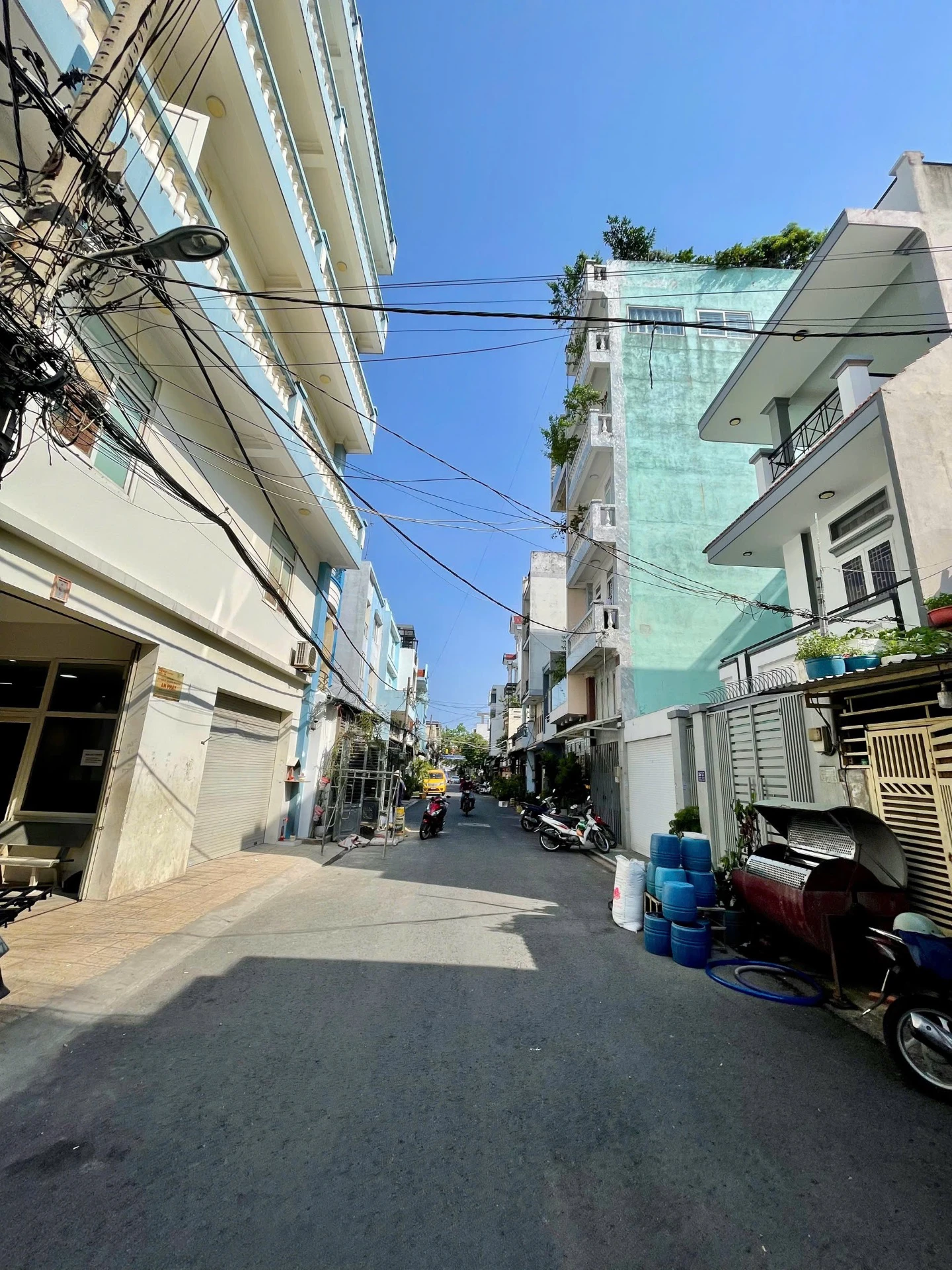NHÀ HẺM 7M ĐƯỜNG SỐ 1 – BÌNH LONG – NGANG NỞ HẬU 5M,! • DT: 4 × 17m – nở hậu 5m — ảnh 1