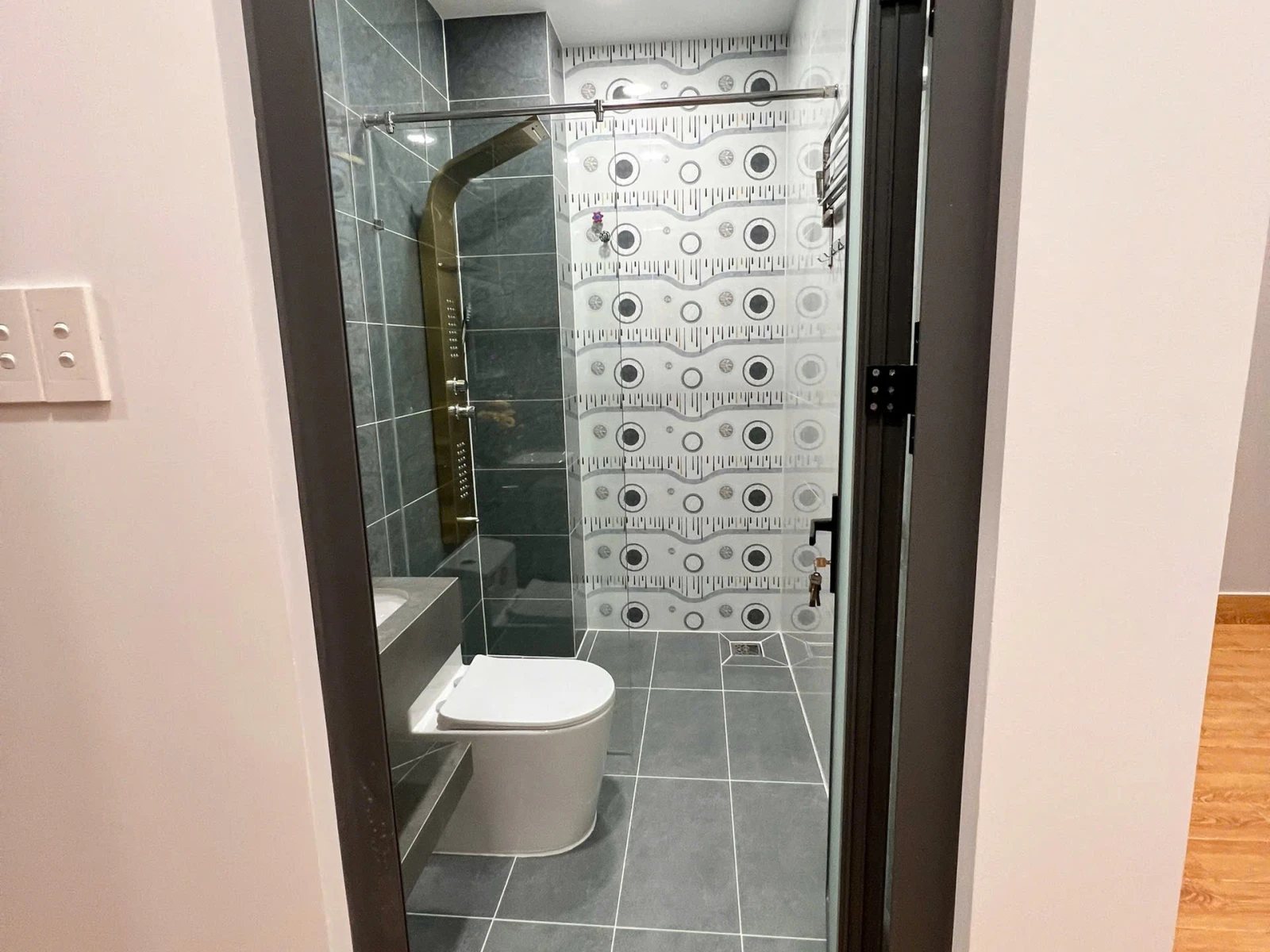 NHÀ 4 TẦNG KHU PHÂN LÔ HOA SỨ – ĐƯỜNG 26 THÁNG 3 –! • Diện tích: 4 × 14m khuôn đất vuông — ảnh 3