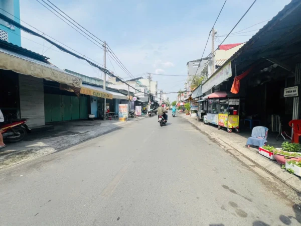 NHÀ MẶT TIỀN KINH DOANH ẤP CHIẾN LƯỢC – GẦN CHỢ GÒ XOÀI –! • DT: 5 × 17m NH 5,27M