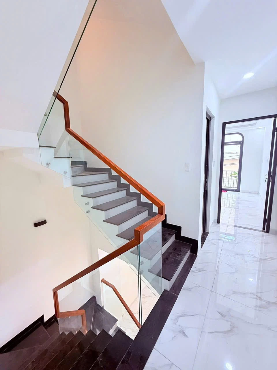 NHÀ MỚI 4 TẦNG – HẺM 6M THÔNG RA KÊNH THAM LƯƠNG –! • Diện tích: 4 × 14m (TDT: 53.6m²) — ảnh 9